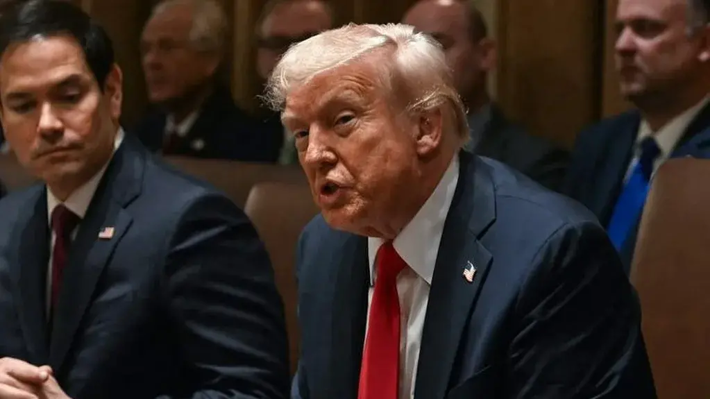 Iran, Trump apre al dialogo con nuovi leader dopo il blitz: \"Vogliono parlare, ho accettato\"