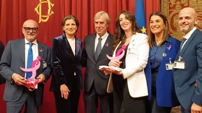 Tumore mammario, Massimo Dessena nominato \"Ambasciatore in rosa\"