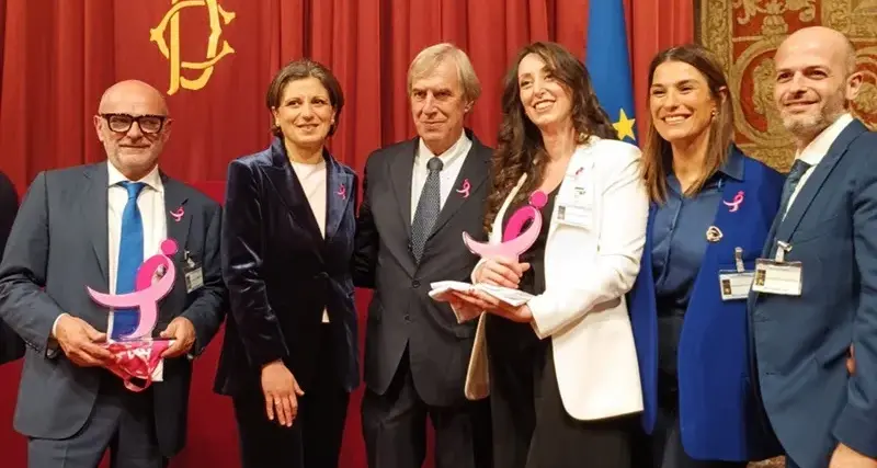 Tumore mammario, Massimo Dessena nominato \"Ambasciatore in rosa\"