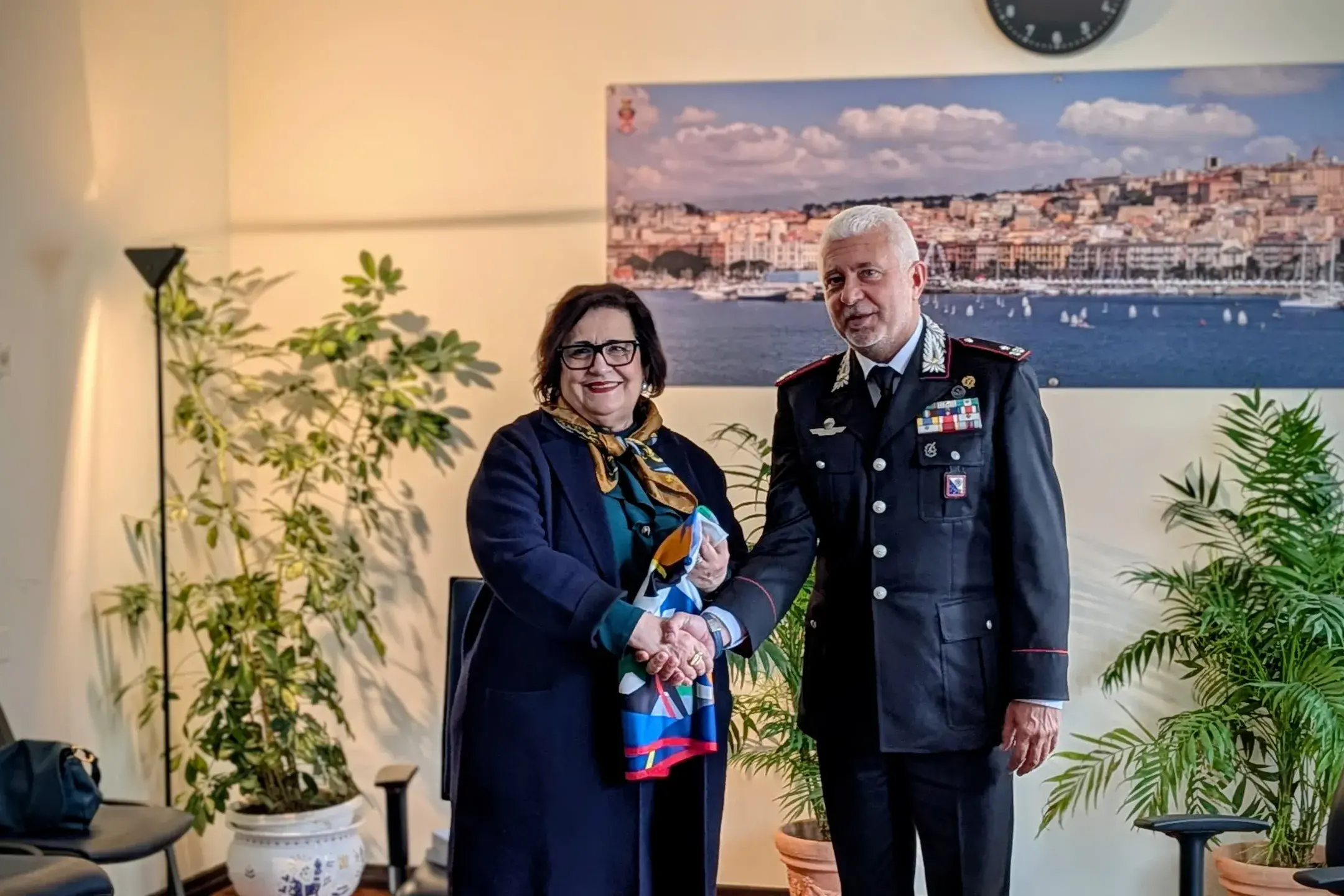 Il Prefetto di Cagliari Paola Dessì in visita alla Caserma dei Carabinieri di via Nuoro