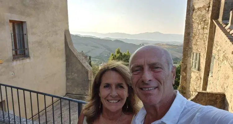 Lutto per il giornalista Massimo Caputi, morta la moglie: \"Eri la mia stella polare\"