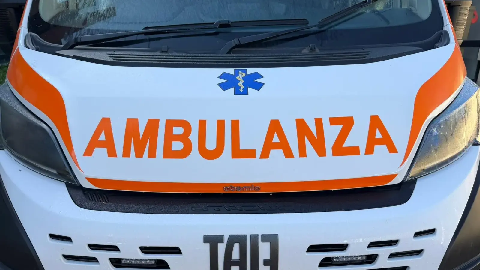 Tamponato da un'auto mentre è in monopattino a Cagliari: finisce al Brotzu in codice rosso