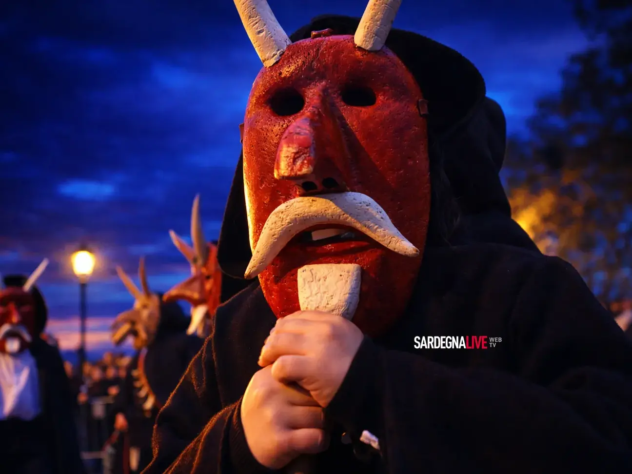 Dopo il rinvio, Orani ritrova il suo Carnevale: si terrà sabato 28 marzo | Il programma