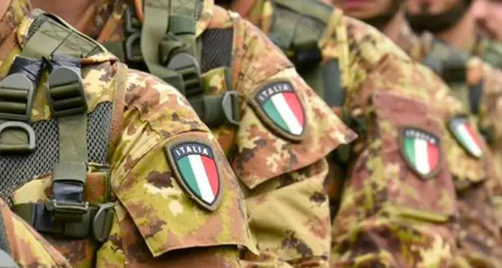 Erbil, missile colpisce la base italiana: cos’è successo e cosa è Camp Singara