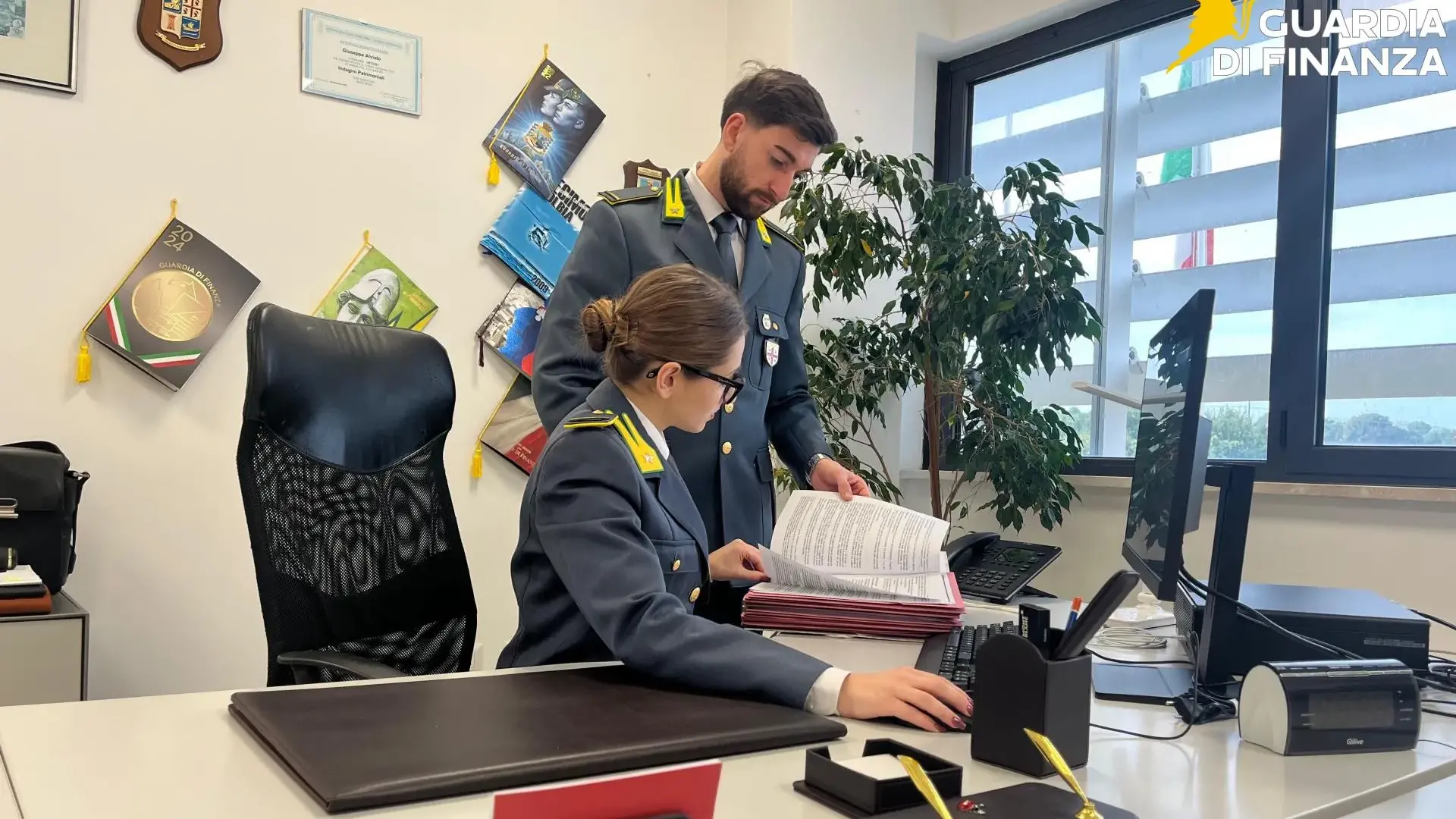 Violazioni fiscali: Guardia di Finanza chiude un minimarket ad Aglientu