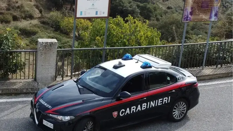 Rapinarono una tabaccheria ad Orune: condannati a tre anni due giovanissimi del posto