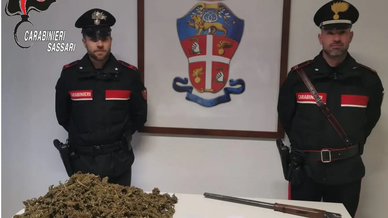 Operazione antidroga a Nulvi e Siligo: sequestrati droga e armi. Due persone in manette