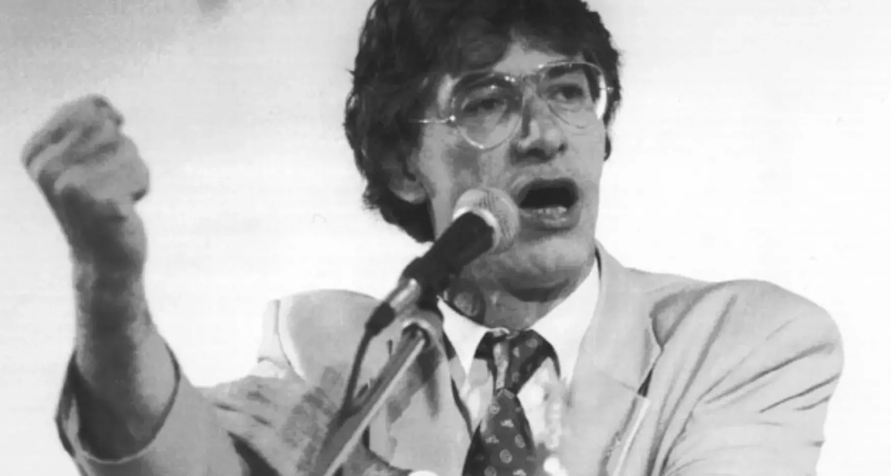 Addio a Bossi, il \"Senatùr\". Dalla nascita della Lega Nord al tramonto politico coinciso con l'avvento di Salvini