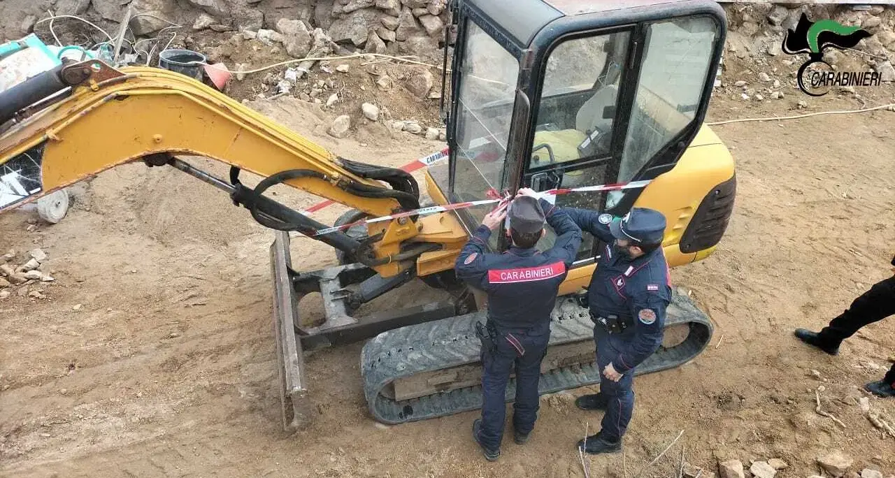 Interventi illegali nel Parco Nazionale di La Maddalena: una denuncia e area sequestrata