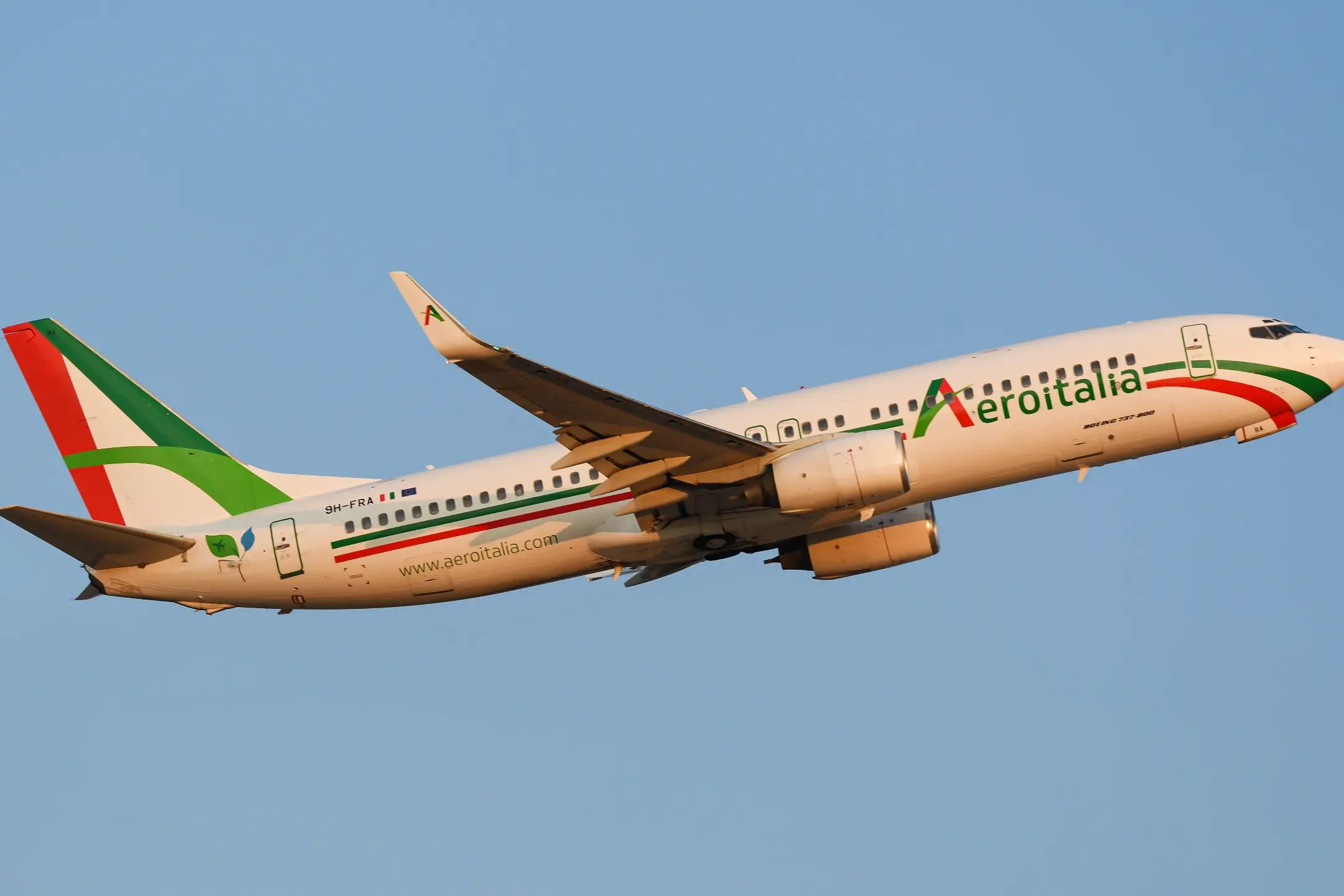 Sardegna. Dal 3 luglio voli tra Cagliari, Alghero e Olbia: attivi fino al 31 agosto