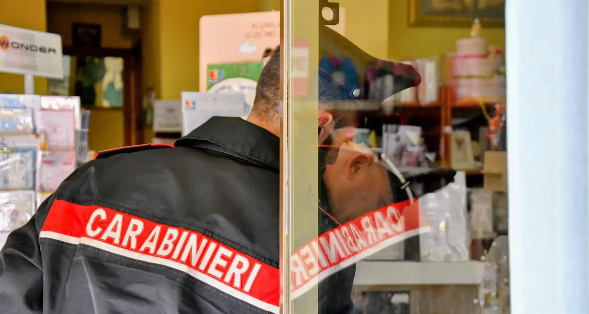 Sorpreso a rubare dai distributori automatici in una scuola: un arresto a Villamar