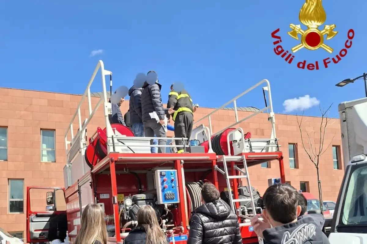 Sassari, Vigili del Fuoco protagonisti all’orientamento