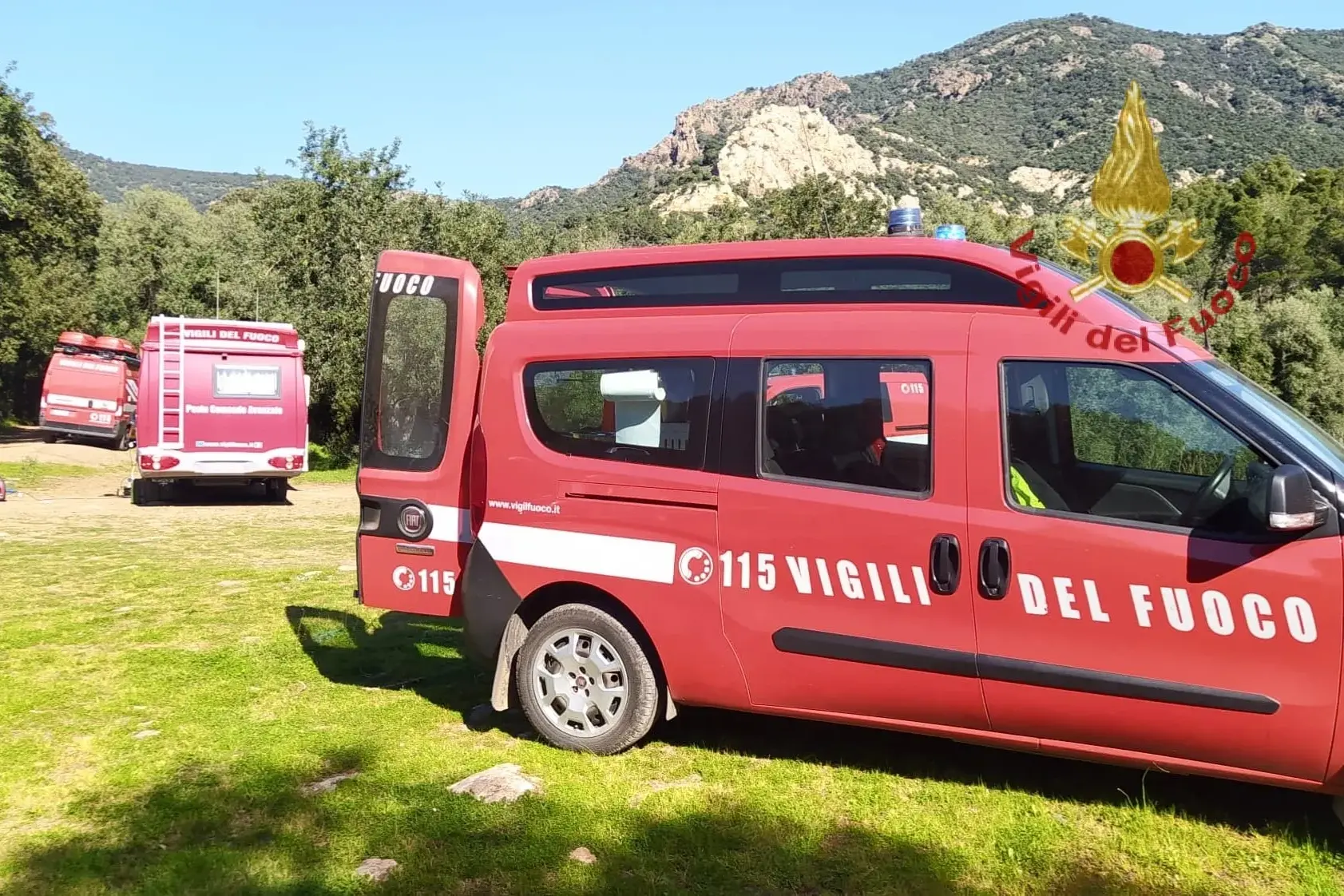 Operazione di soccorso nelle campagne di Pula: ritrovato escursionista disperso