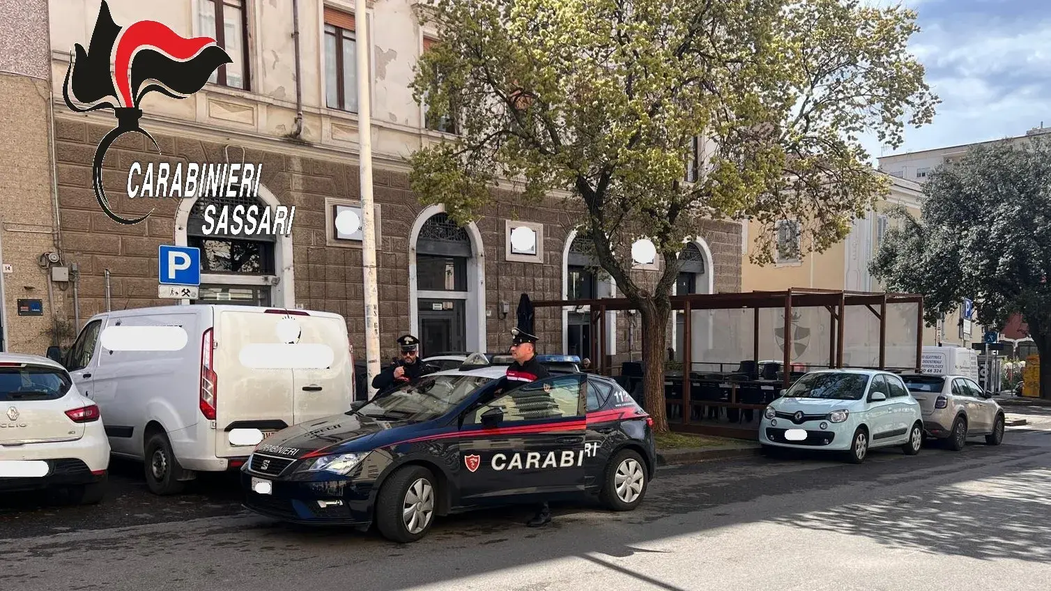 Sassari, tenta di rapinare una donna con un cacciavite: arrestato nella notte
