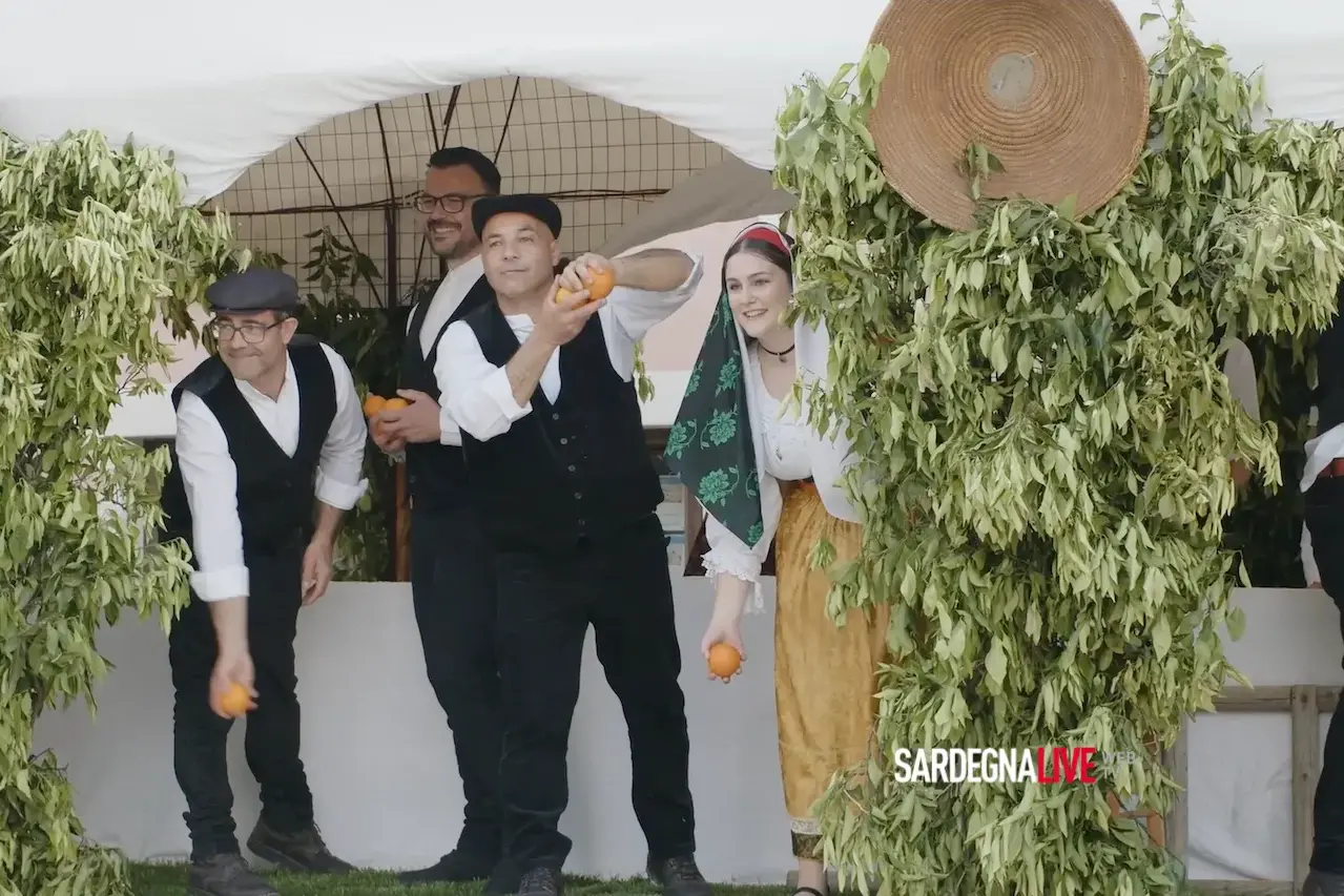 Muravera. Il 19 aprile il cuore della Sagra degli Agrumi: folk, tradizione e concerti per la 52ª edizione