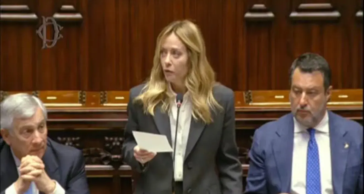 Meloni: “Né dimissioni né rimpasto, governeremo per cinque anni”