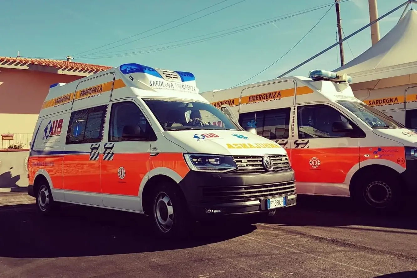 Schiaffo al volontariato: a Sorso distrutti i mezzi del 118, caccia ai responsabili