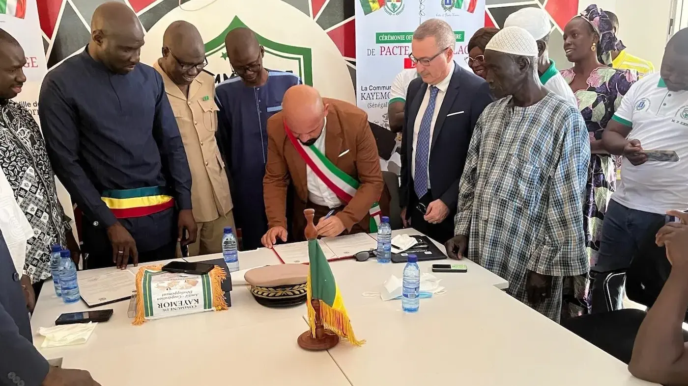 Siglato ufficialmente il patto di gemellaggio tra Porto Torres e la città senegalese di Kayemor