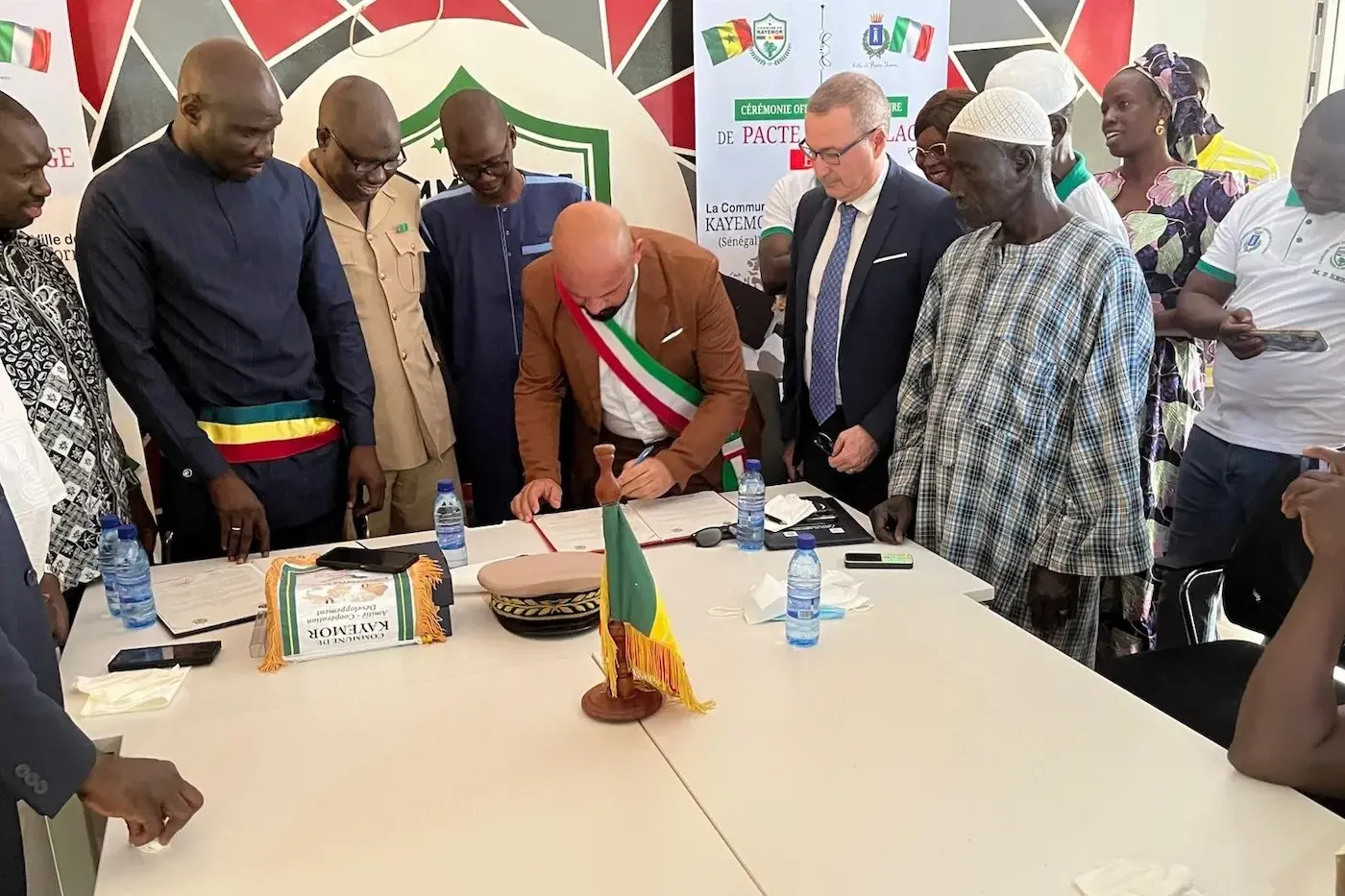 Siglato ufficialmente il patto di gemellaggio tra Porto Torres e la città senegalese di Kayemor