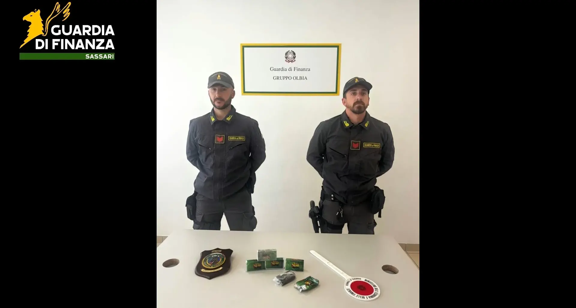 Guardia di Finanza di Olbia arresta giovane in possesso di droga