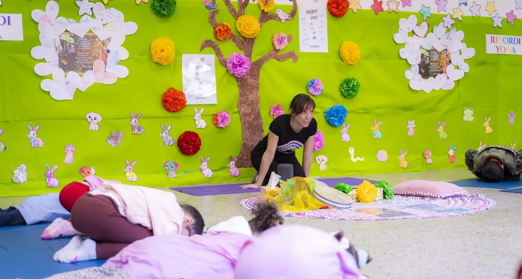 Chiusura temporanea della palestra a Muros: al via il corso di yoga per bambini