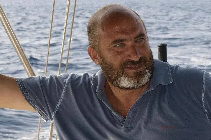 Gravemente manomessa auto del direttore dell'Ente Parco La Maddalena: \"Potevo morire\"