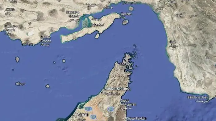 L’Iran richiude lo stretto di Hormuz e fissa le condizioni per il passaggio