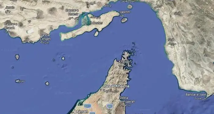 L’Iran richiude lo stretto di Hormuz e fissa le condizioni per il passaggio