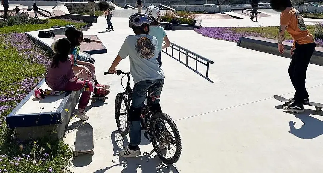 Cagliari, inaugurato il nuovo skatepark in via Pessagno