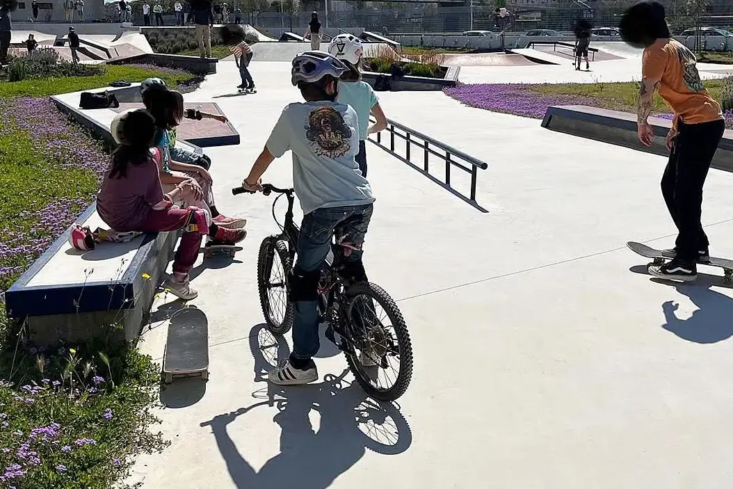 Cagliari, inaugurato il nuovo skatepark in via Pessagno