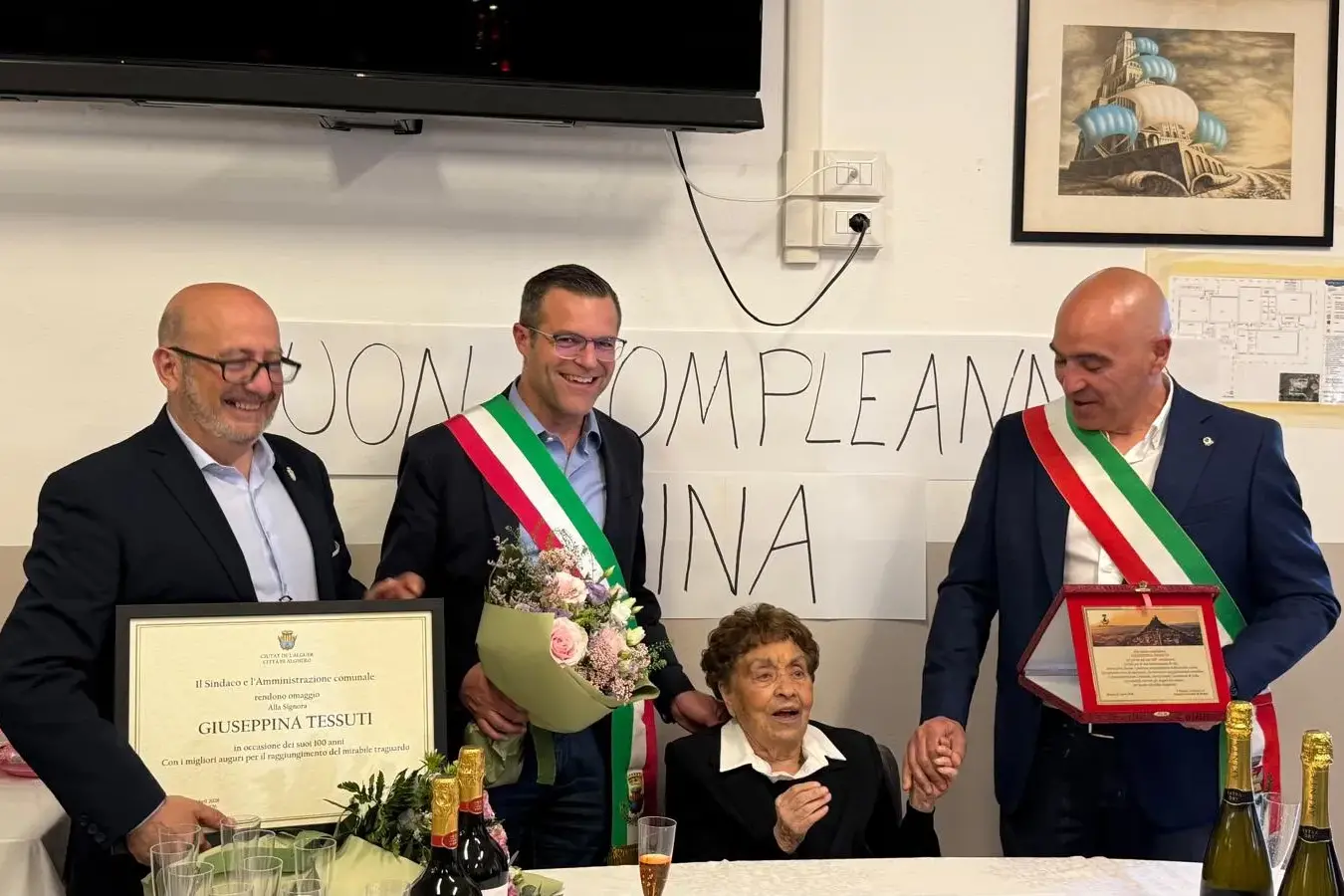 Alghero festeggia i 100 anni di Giuseppina Tessuti